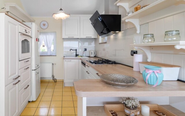 Beautiful Apartment in Crikvenica With 2 Bedrooms and Wifi