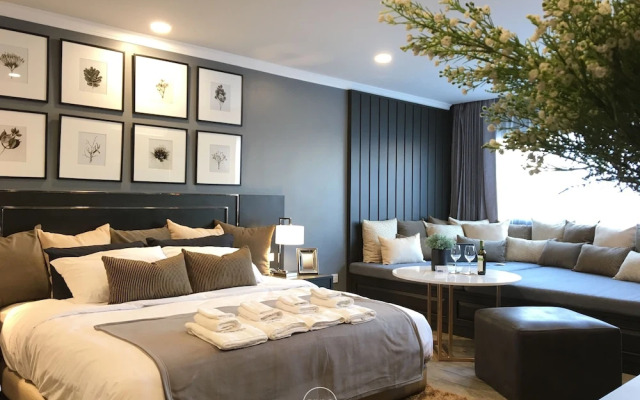 Stay in Style The Heart of Nimman R306B