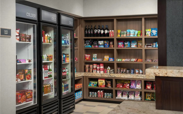 Homewood Suites by Hilton Lynnwood Seattle Everett, WA