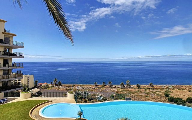 Vila Formosa Top View by MHM