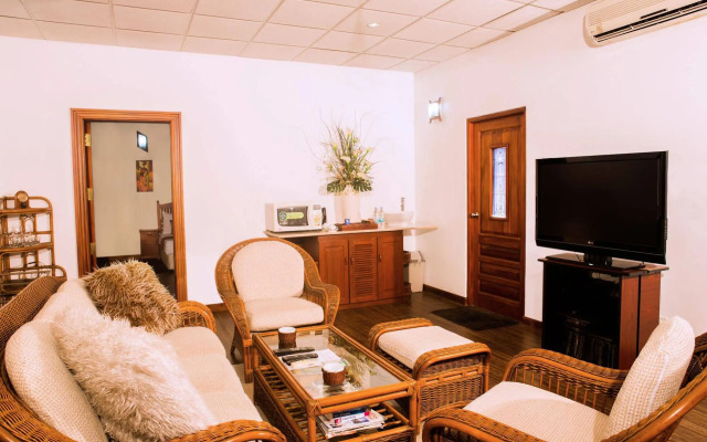 Whitehouse Residencies