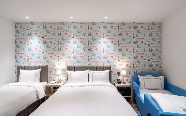 Phoenix Hotel