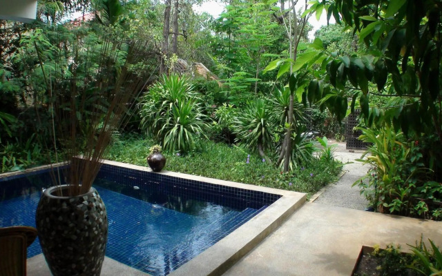 Enkosa 4-Bedroom Wooden Luxury House