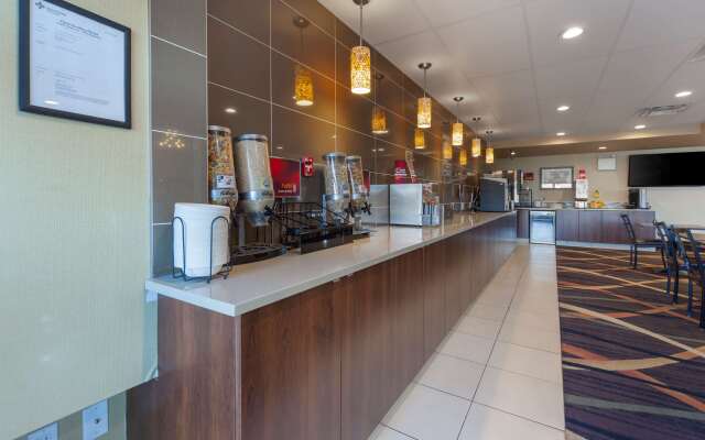 Best Western Plus Fox Creek