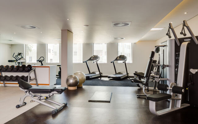 African Pride 15 On Orange Hotel