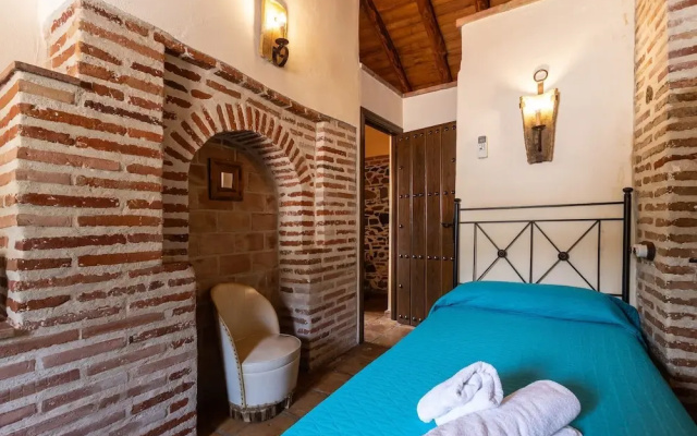 El Porton in El Borge