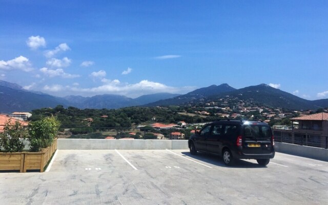 Villa-appartement Propriano - Sunny, 3-bedroom Apartment With Furnishe