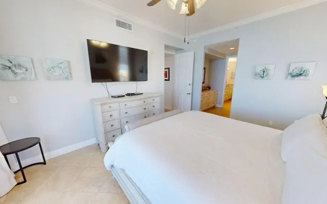 St. Maarten Penthouse 1 3 Bedroom Condo