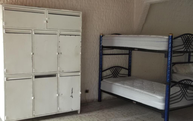 El Sunset Hostel