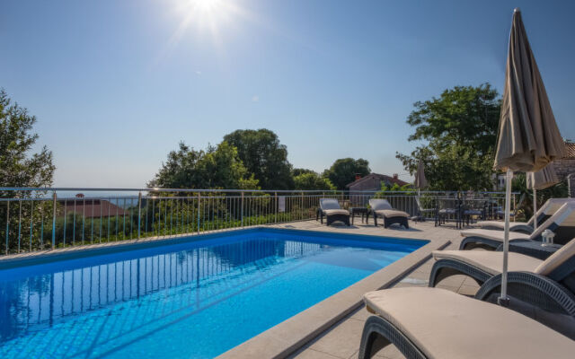 Holiday Home Legović