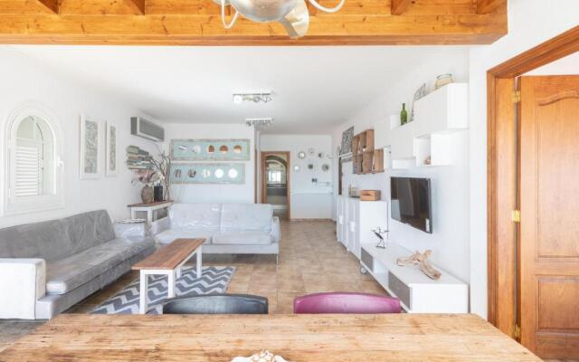 Flatguest Pajara + 2 terraces + 9 PAX + Sea view