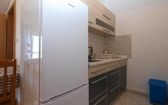 Apartments Anto 1598