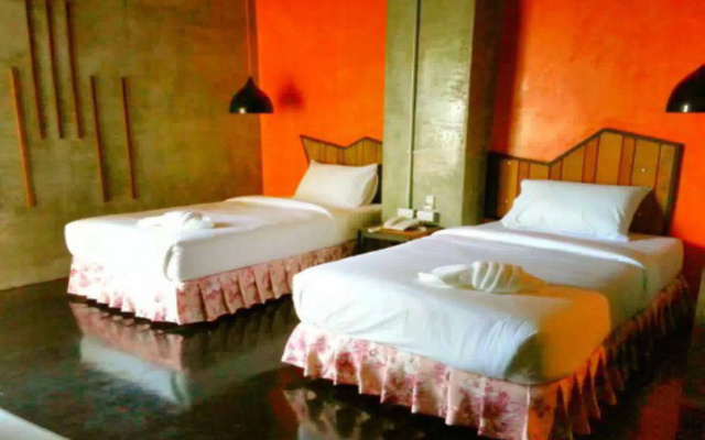 PS Extra Hotel