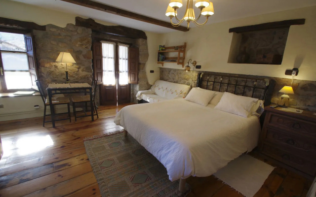 Casa Rural La Cortina