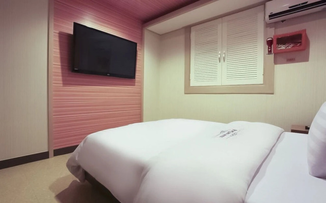 Seongnam Hotel wol