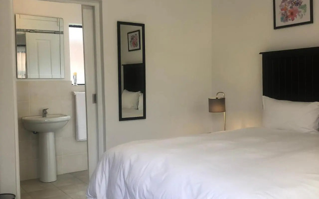 Spring Acres Guesthouse