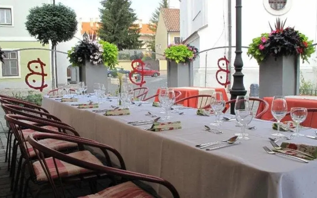 Riviéra Rooms Vendégszobák