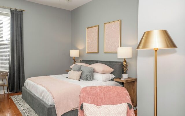 Findlay Market Suite 5