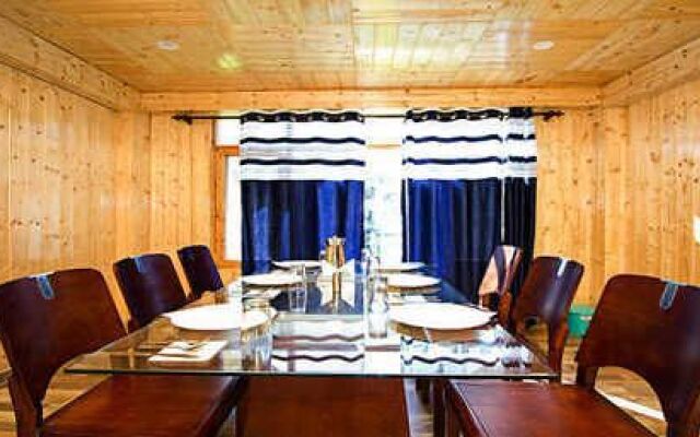Shaina Mareema Cottage