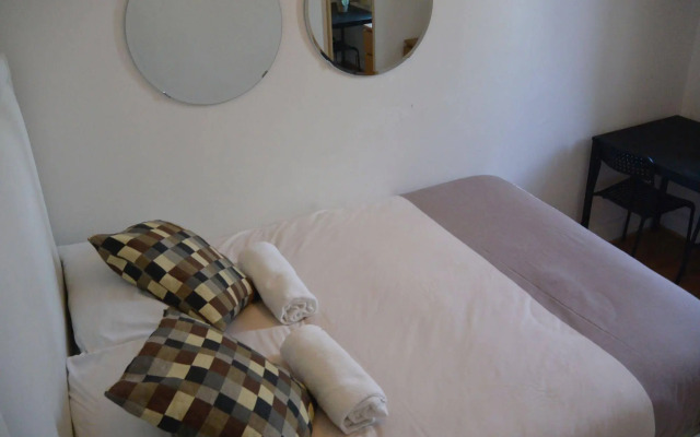 Stay In Vauxhall Guesthouse