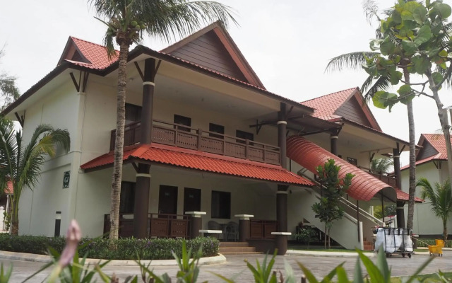 Lotus Seaview Beach Resort