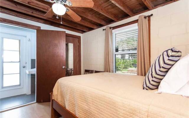 Seashell - Three Bedroom Home