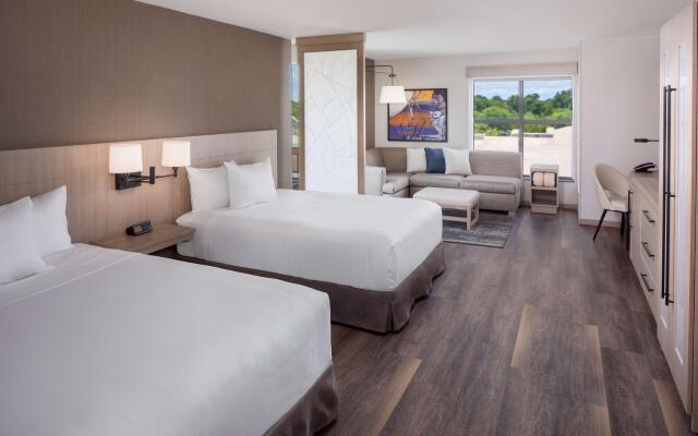 Hyatt Place Mount Pleasant Towne Centre
