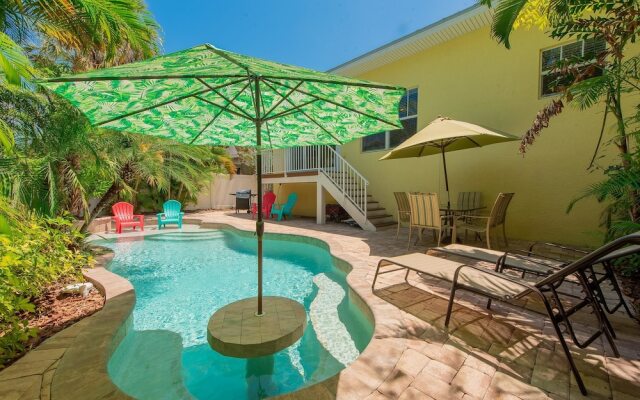 Hawaiian Tide Apartment 3