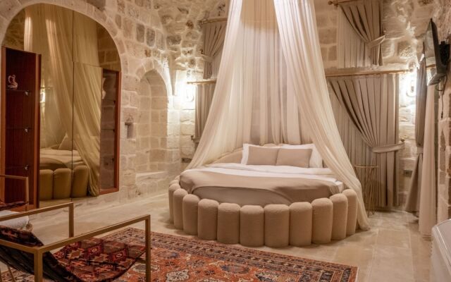 Ana Talia House