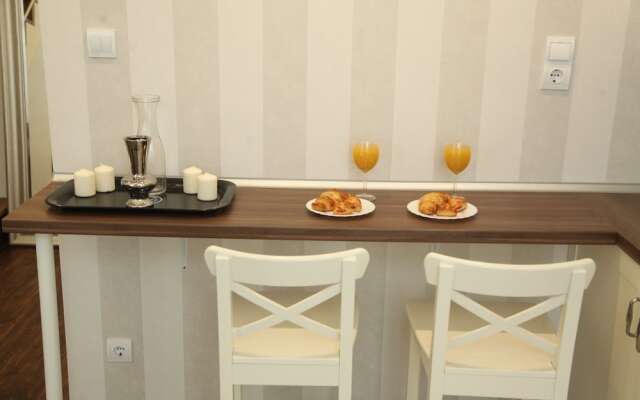 Dfive Apartments - Basilica