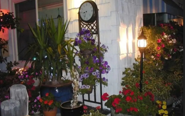 Echo Motel & Oceanfront Cottages