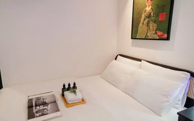 Urban Hotel