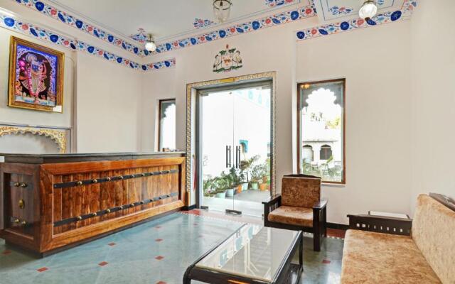 Treebo Khakhri Haveli