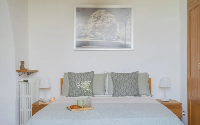 Simon's Apartment With Amazing View by Rent all Como