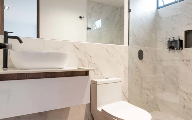 w Stunning 3BR With Terrace in Laureles