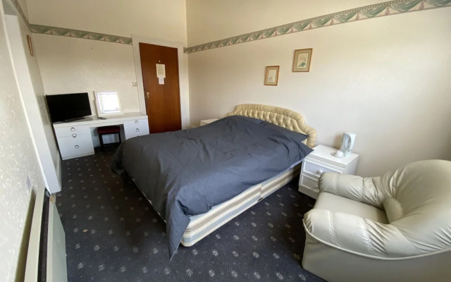 Friends Hotel