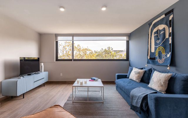Casai Roma | 2BR | Vast Condo