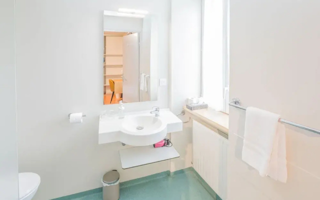 Logis Hotel - L'Hôtel Des Bains