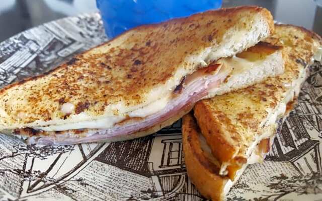 20 Acre Woods Bed and Breakfast