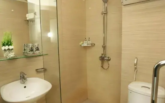 Aviary Hanoi Hotel  Travel