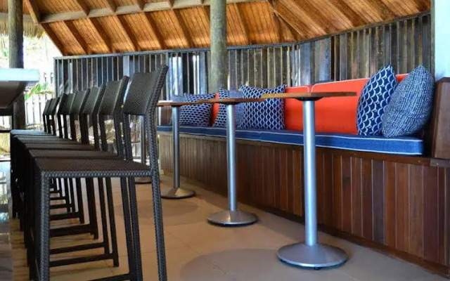 Renaissance Ocean Suites