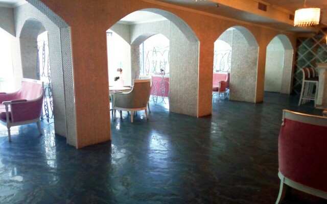 Chaika Beach Resort