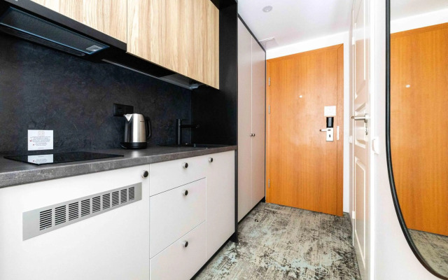 Alka, City Apt. Sea, Park and Parking, by Cohost