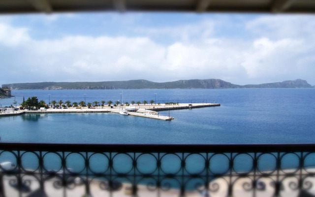 Karalis City Hotel