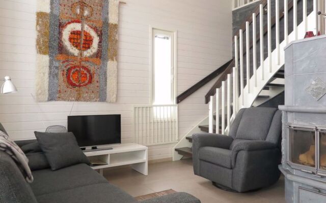 House Kotka b Mombaruzzo