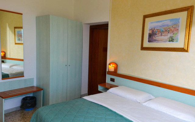 Hotel Condor