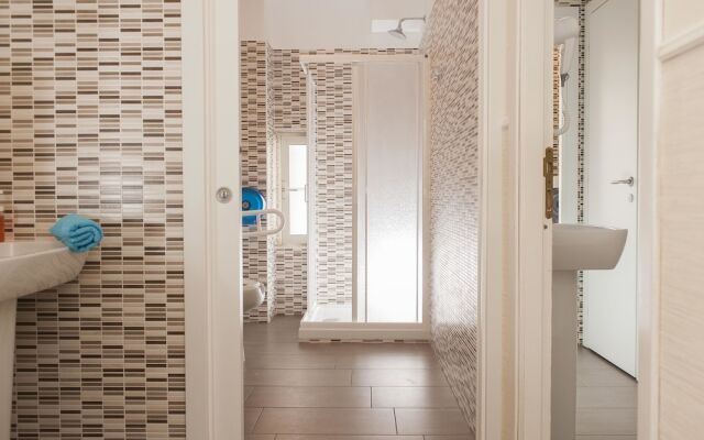 Des Artistes Budget Rooms