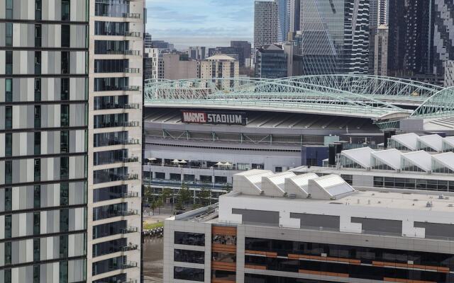 Wyndel Apartments Riverside on Collins