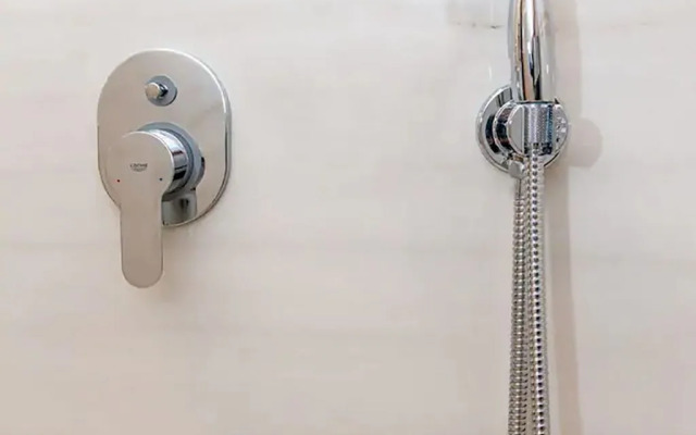 Etesians Suites & Villas