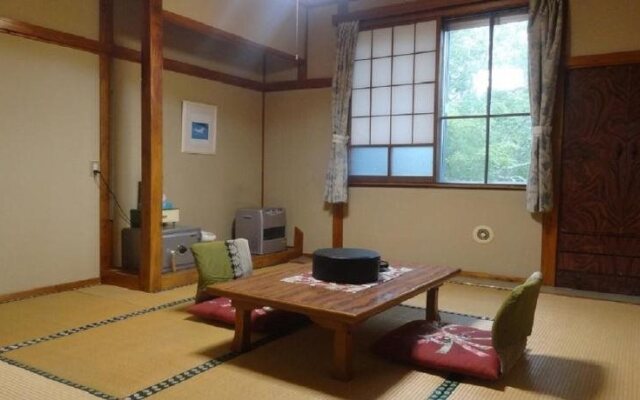 Shinyu Onsen Kurikomaso